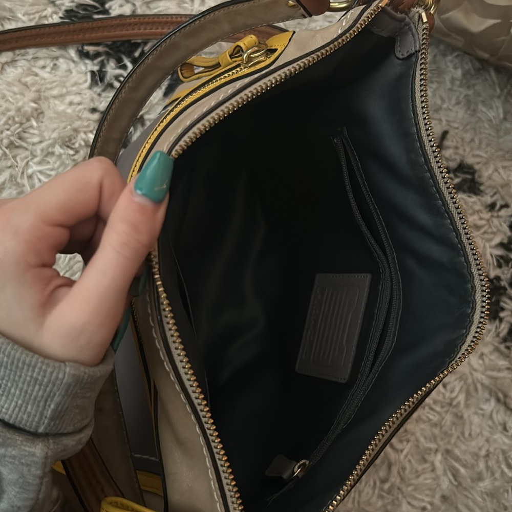 Coach bag - Picture 3 of 3